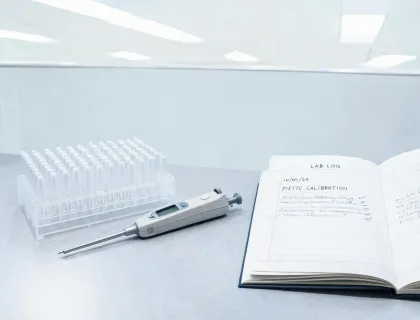 Pipette calibration bench with tips and logbook